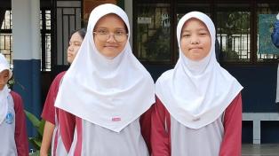 SELAMAT NURHAZIZAH & PUTY AIRA GALUH NABINGGA TERPILIH SEBAGAI KETUA DAN WAKIL KETUA OSIS SMPN 53 BA
